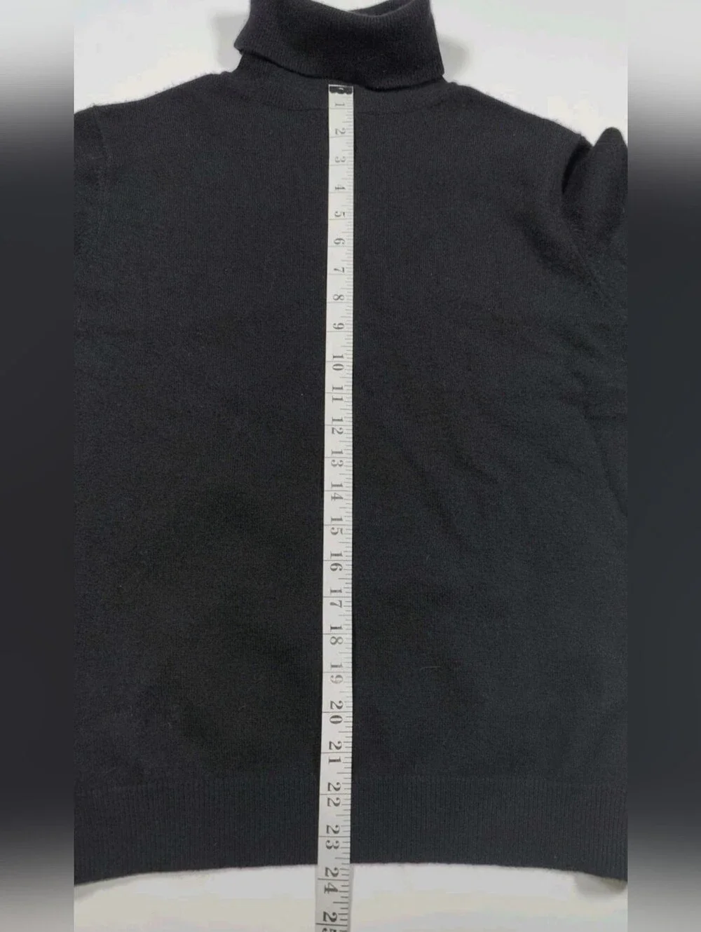Celeste Womens Black 100% Cashmere Turtle Neck Size M - Picture 6 of 7